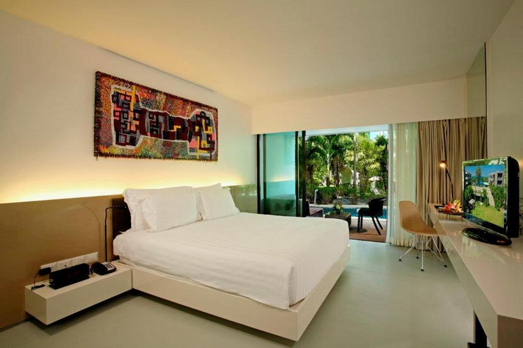 B-Lay Tong Beach Resort Phuket Eksteriør billede
